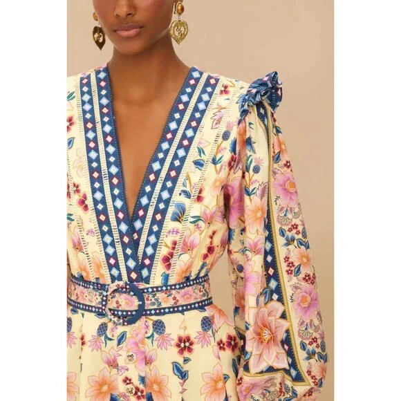 Farm Rio Cream Superbloom Tapestry Organic Cotton Romper Size Small NWT - Picture 2 of 3